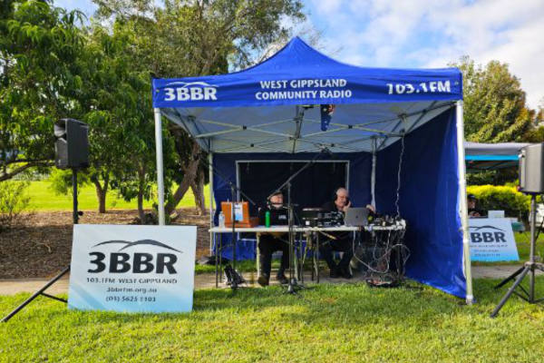 3BBR live from Civic Park Drouin